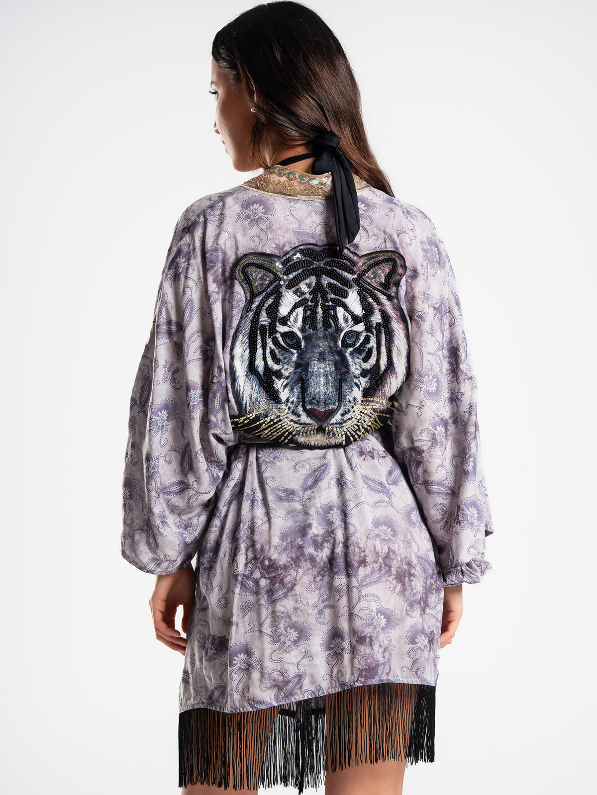 Kimono GIANNA – lekkość z drapieżnym akcentem
