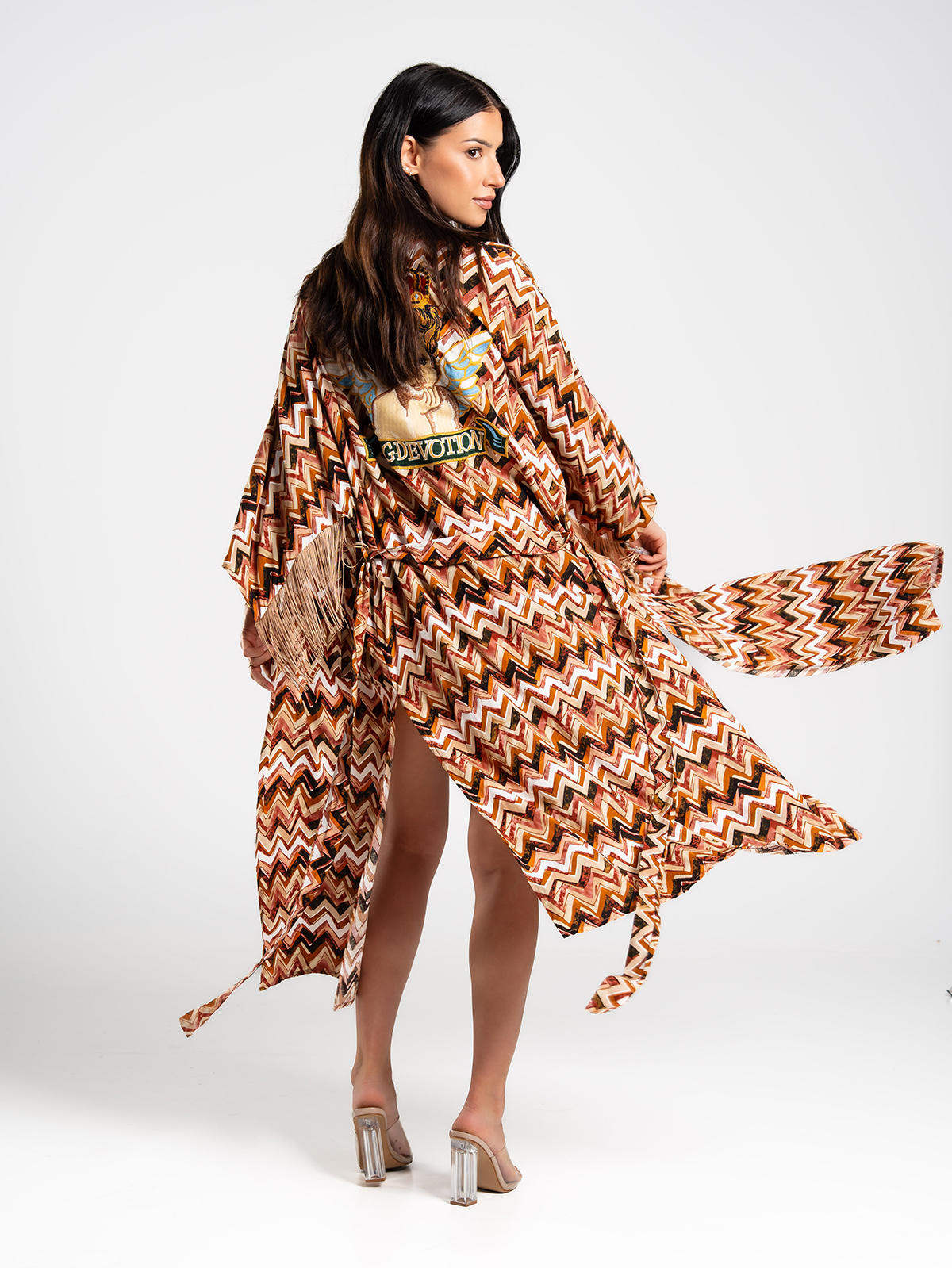 Kimono NADIA – ziemia, światło i oddech
