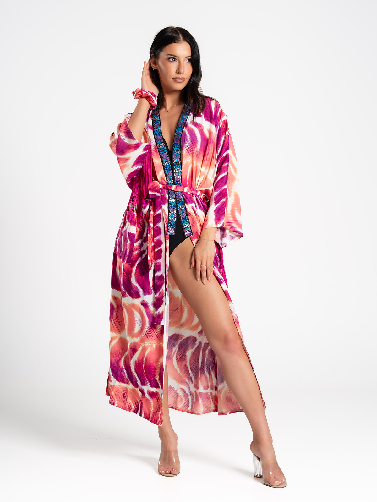 Kimono NOEMI – miękkość z cieniem skrzydeł